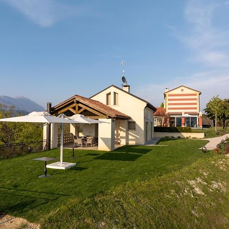Tenuta Duchi Corbanus Corbanese Luaran gambar
